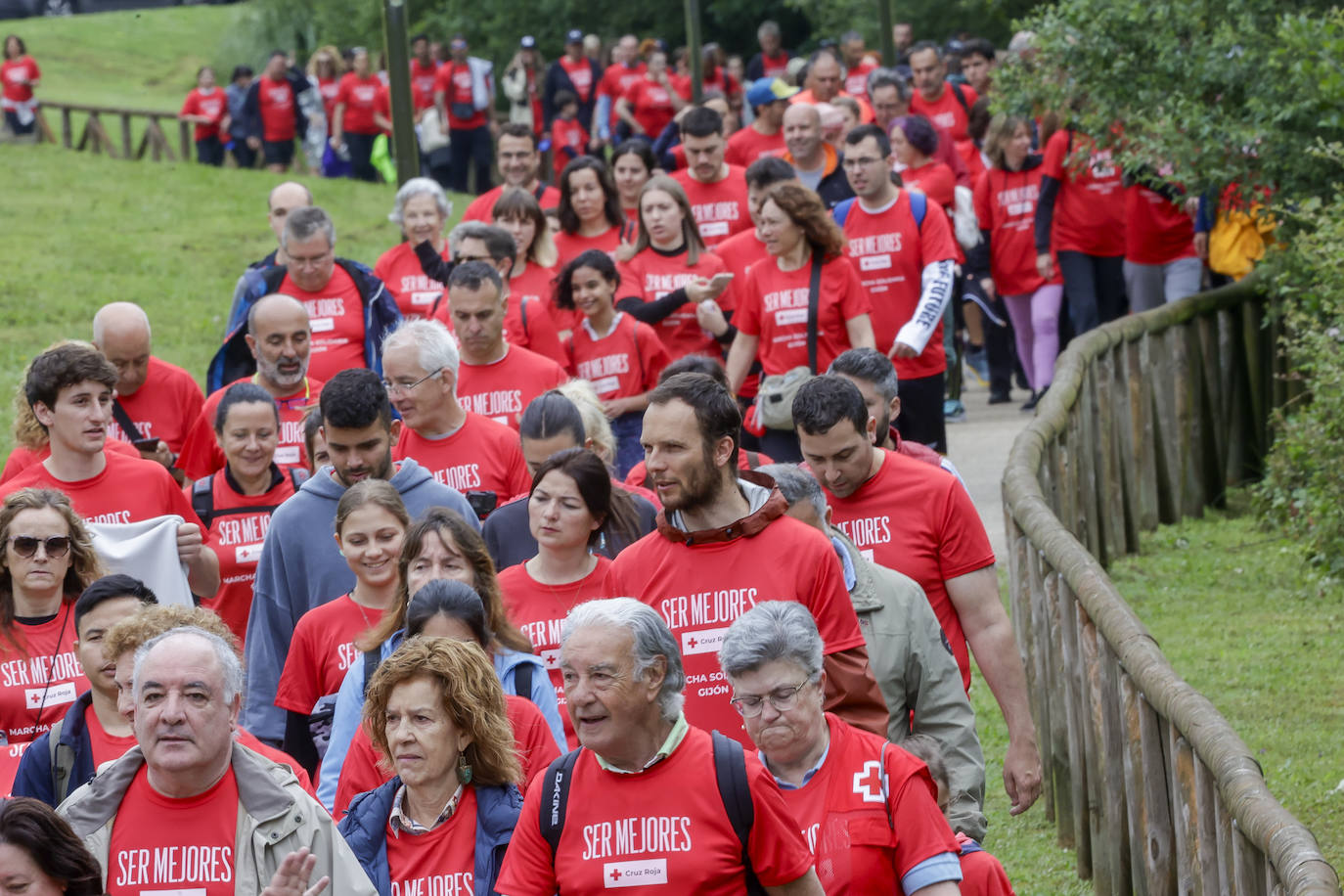 Primera marcha solidaria de Cruz Roja