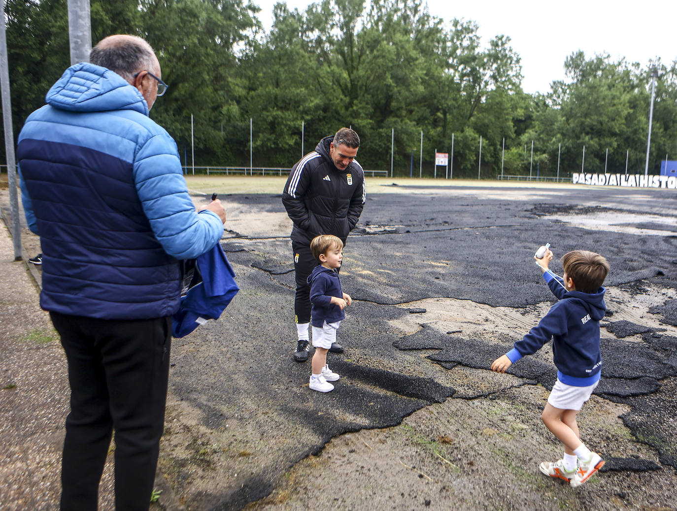 Entrenamiento del Real Oviedo tras el partido contra el Eibar