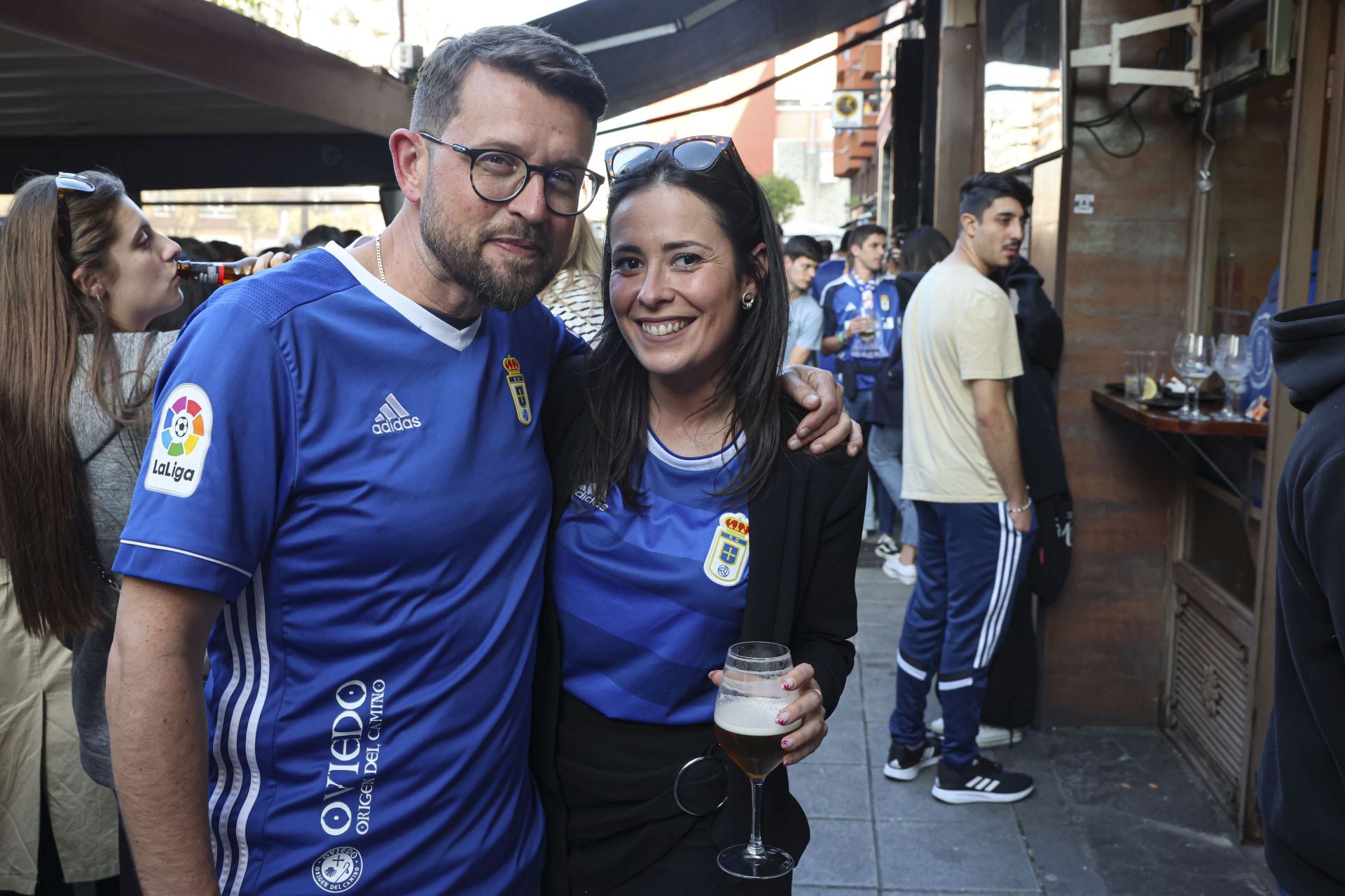 Ambientazo en los bares: así se vivió el partido contra el Eibar en Oviedo