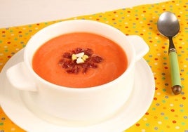 El gazpacho y el salmorejo son dos platos muy frescos para el verano.