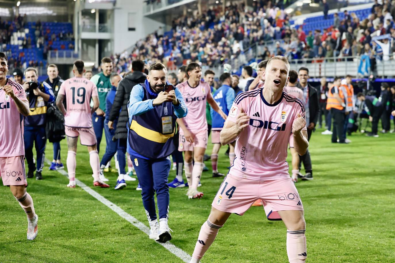 Las mejores imágenes del Eibar - Real Oviedo