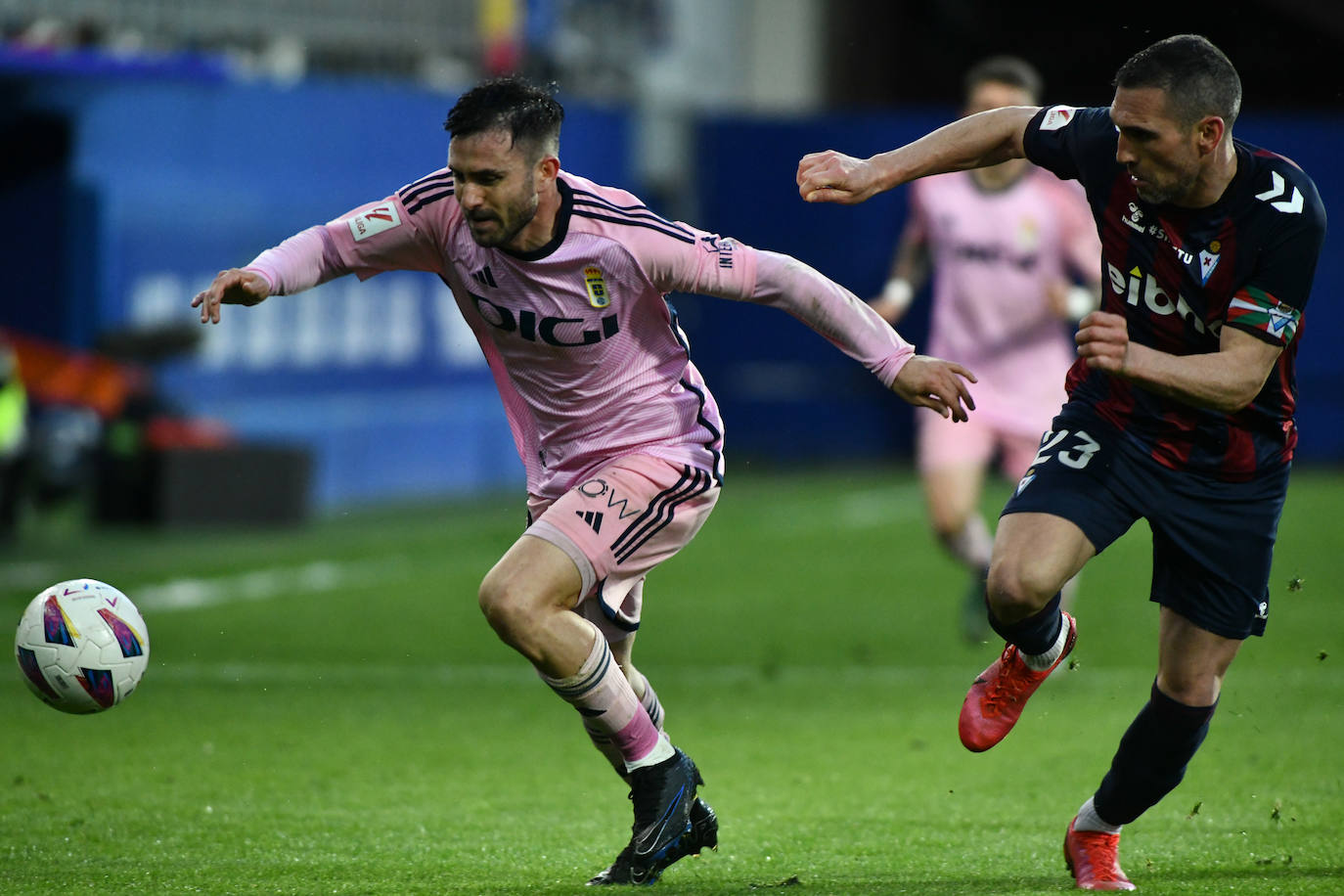 Las mejores imágenes del Eibar - Real Oviedo