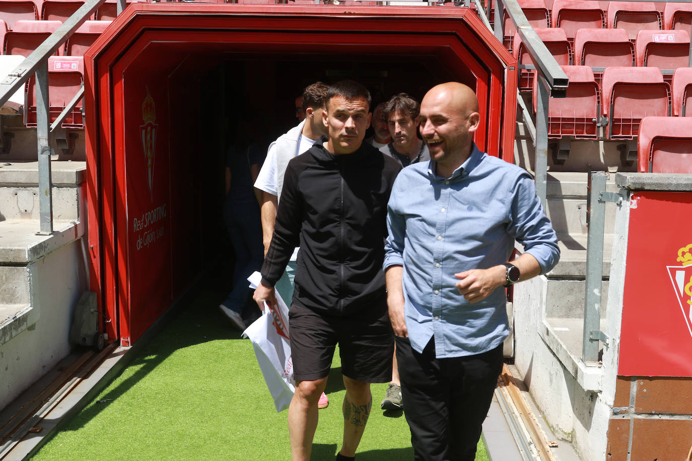 Emotiva despedida a Miguel Ángel Ramírez como entrenador del Sporting