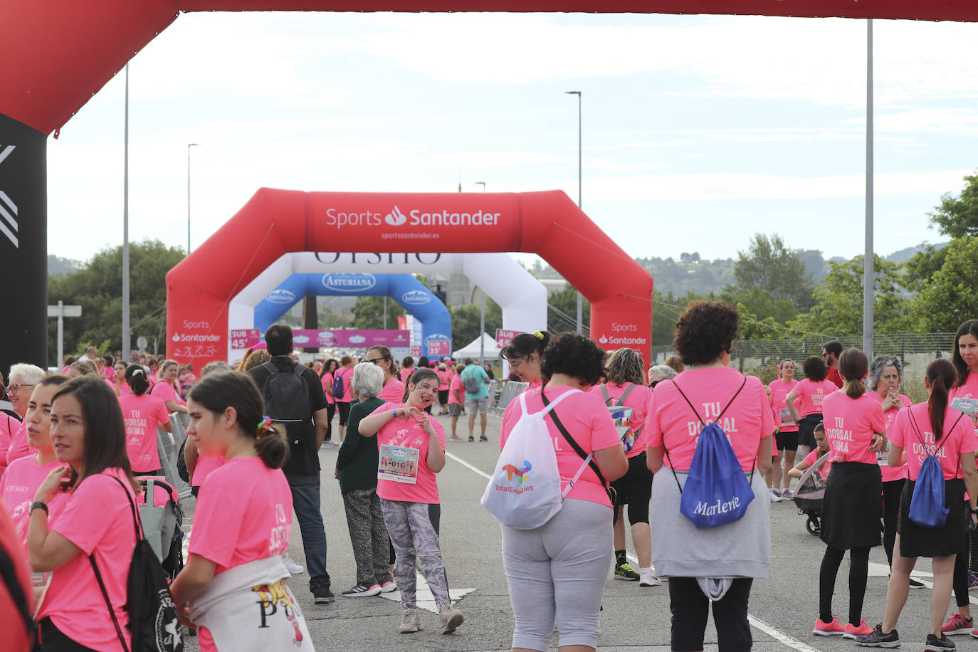 ¿Estuviste en la Carrera de la Mujer en Gijón? ¡Búscate en las fotos!