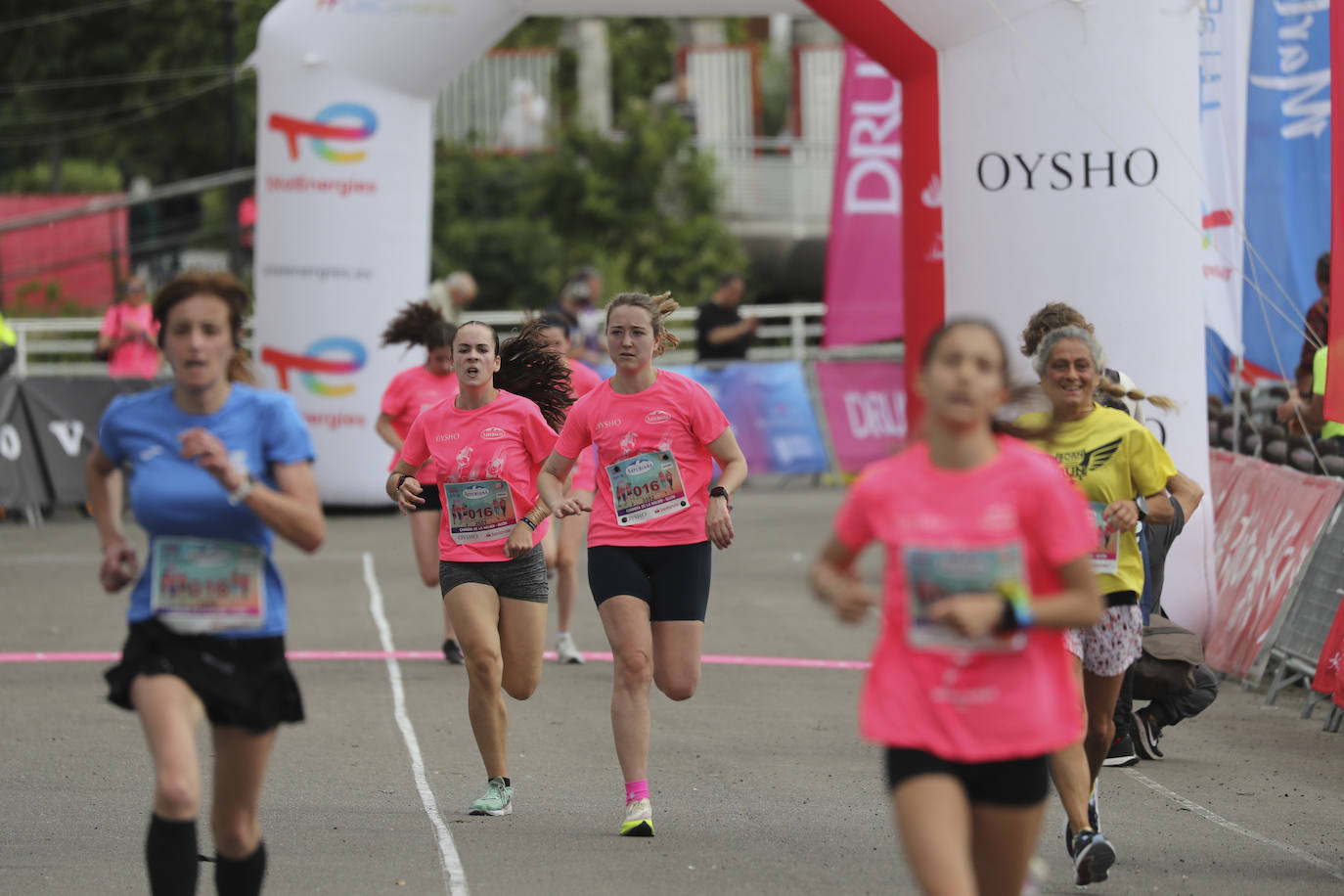 ¿Estuviste en la Carrera de la Mujer en Gijón? ¡Búscate en las fotos!