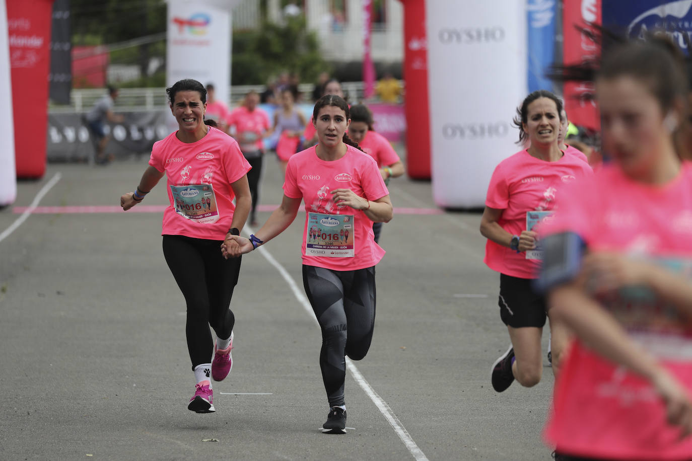 ¿Estuviste en la Carrera de la Mujer en Gijón? ¡Búscate en las fotos!