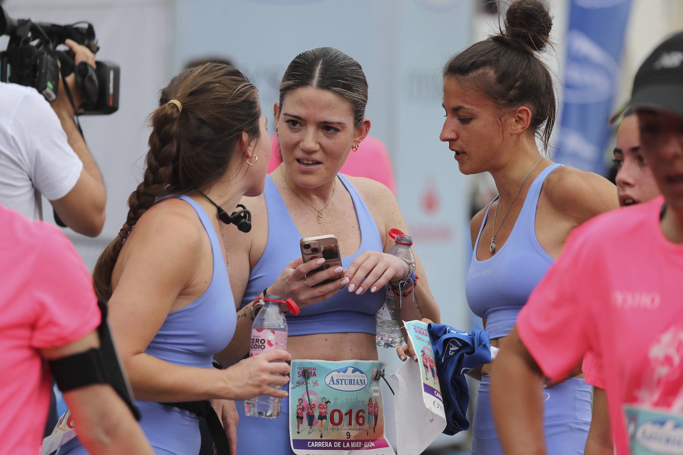 ¿Estuviste en la Carrera de la Mujer en Gijón? ¡Búscate en las fotos!