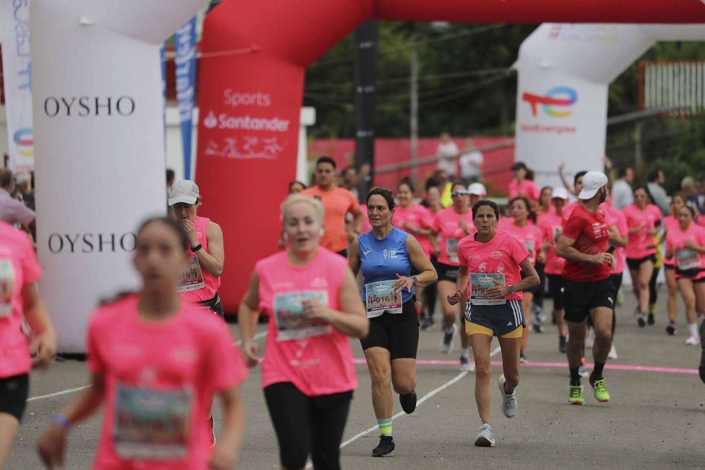 ¿Estuviste en la Carrera de la Mujer en Gijón? ¡Búscate en las fotos!