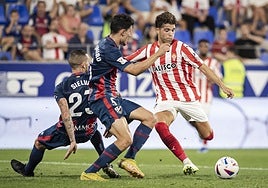 Nacho Méndez, esta temporada, en el partido contra el Huesca en El Alcoraz.