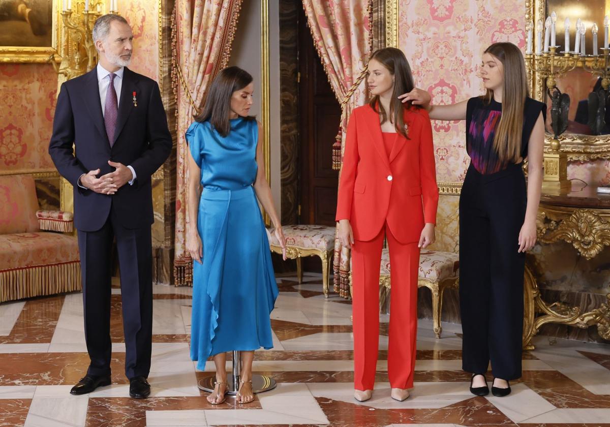 La Familia Real, en la celebración del décimo aniversario de la coronación de Felipe VI como Rey de España.