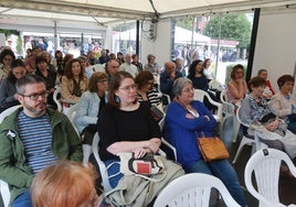 Las imágenes que deja la Feria del Libro de Gijón este domingo