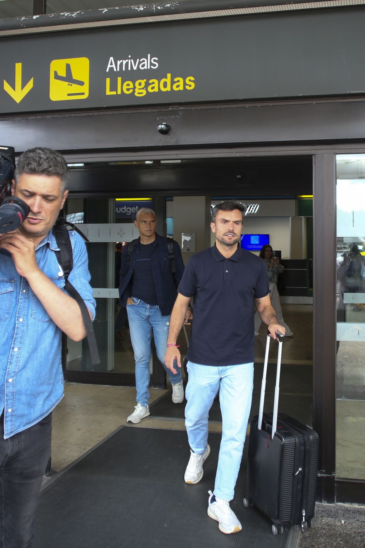 Rubén Albés llega a Asturias: el recibimiento al nuevo entrenador del Sporting