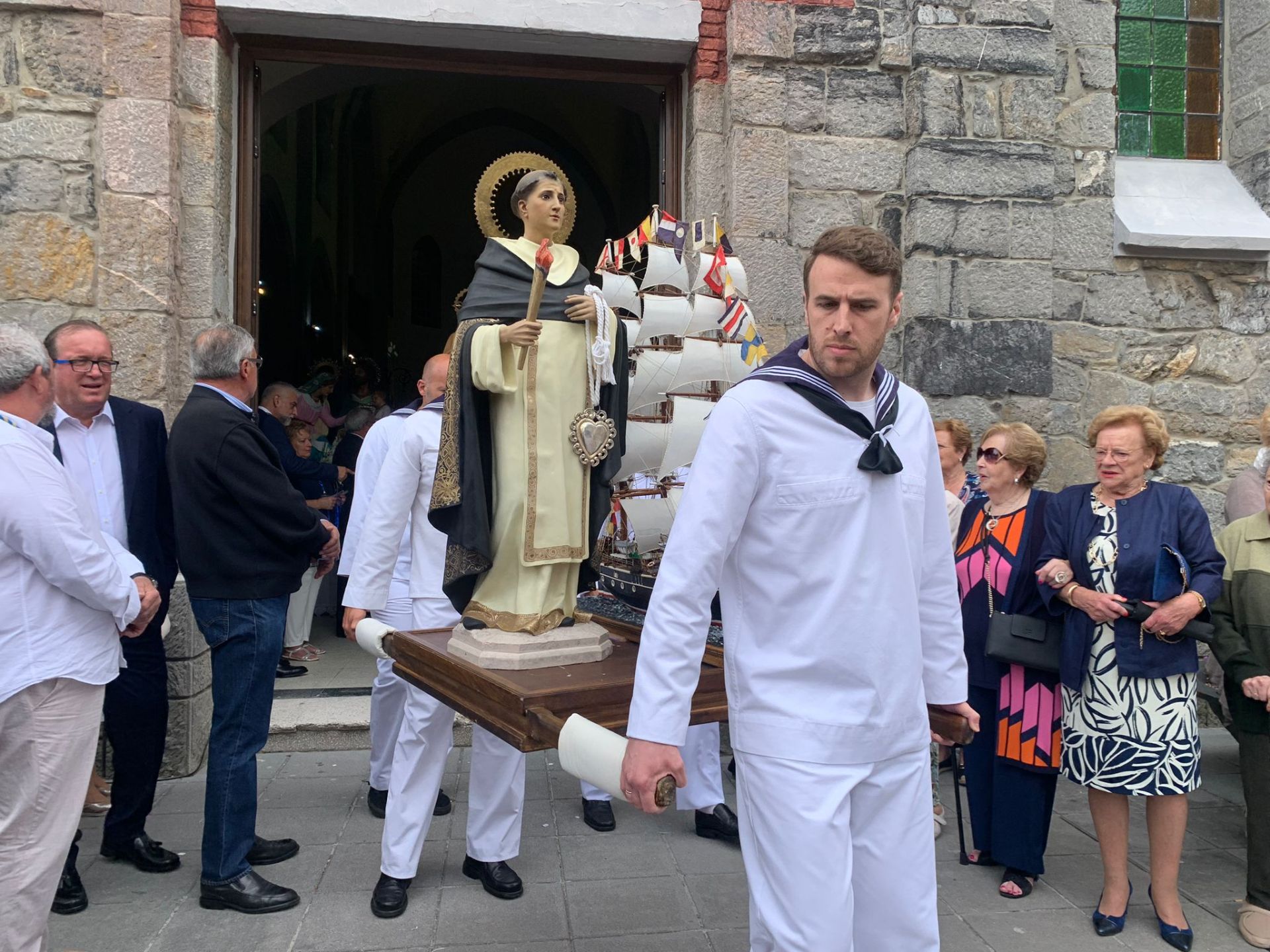 La Arena pone el broche a sus fiestas