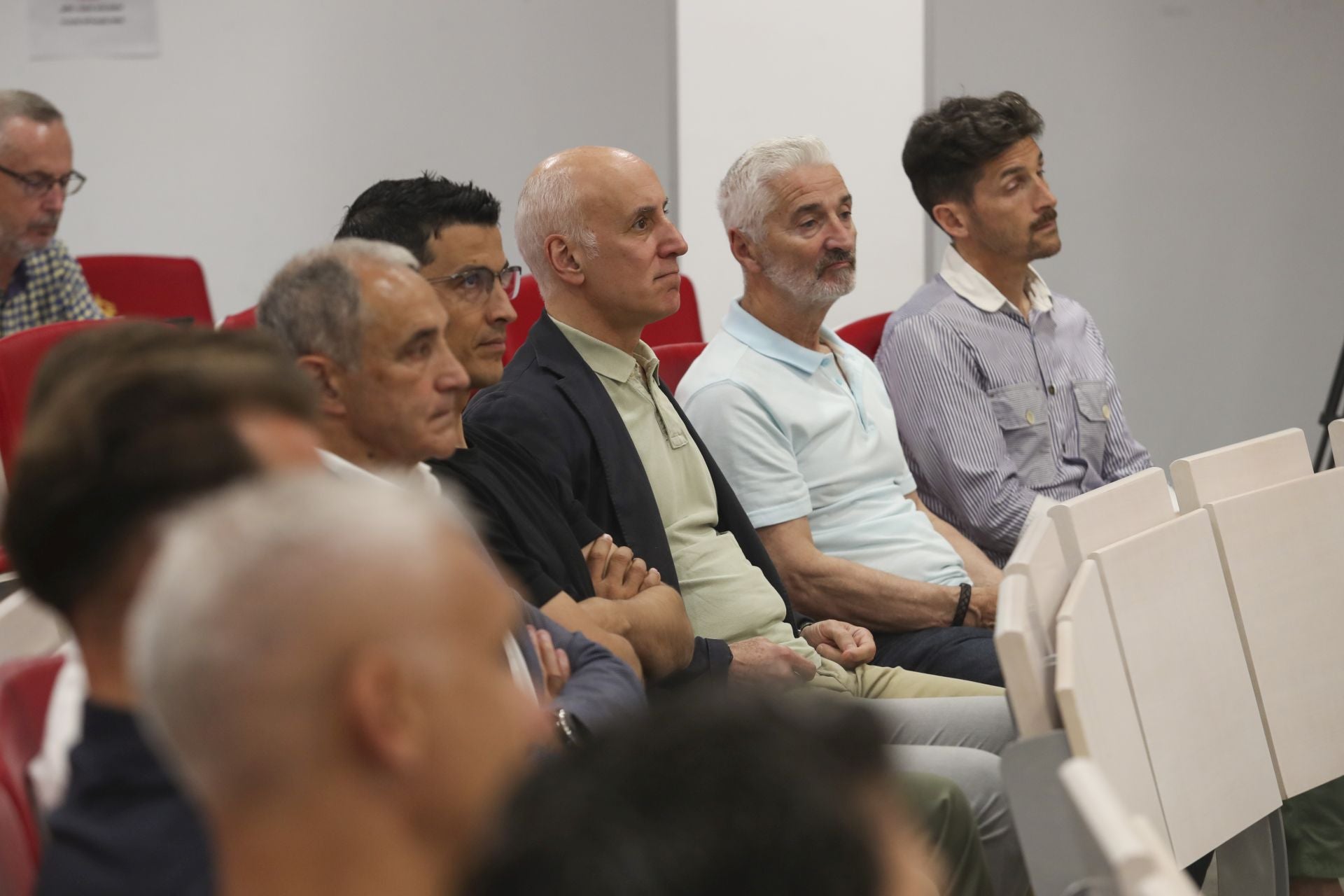 La presentación de Rubén Albés como entrenador del Sporting, en imágenes