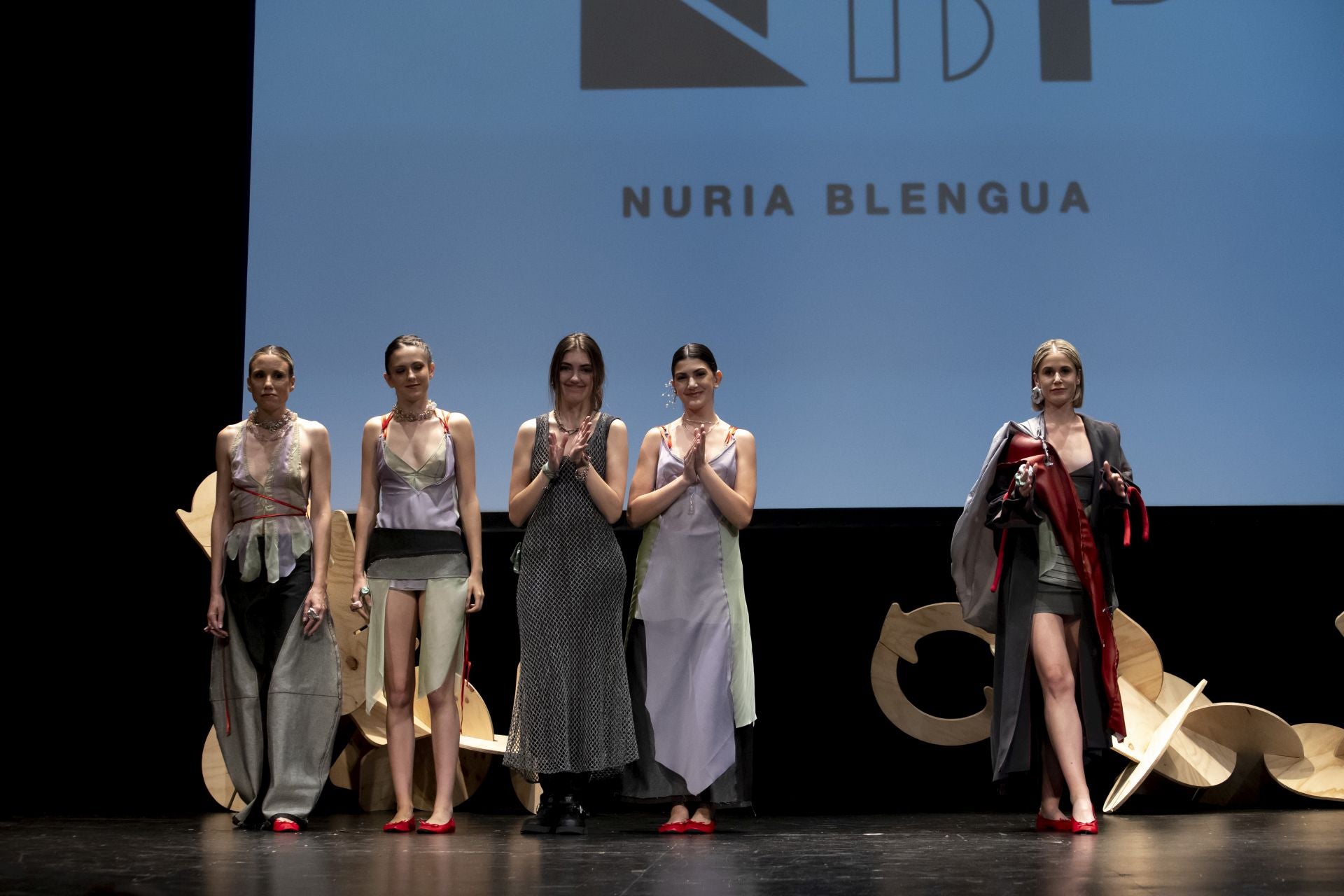 Derroche de talento y creatividad en el desfile de los estudiantes de ESNE