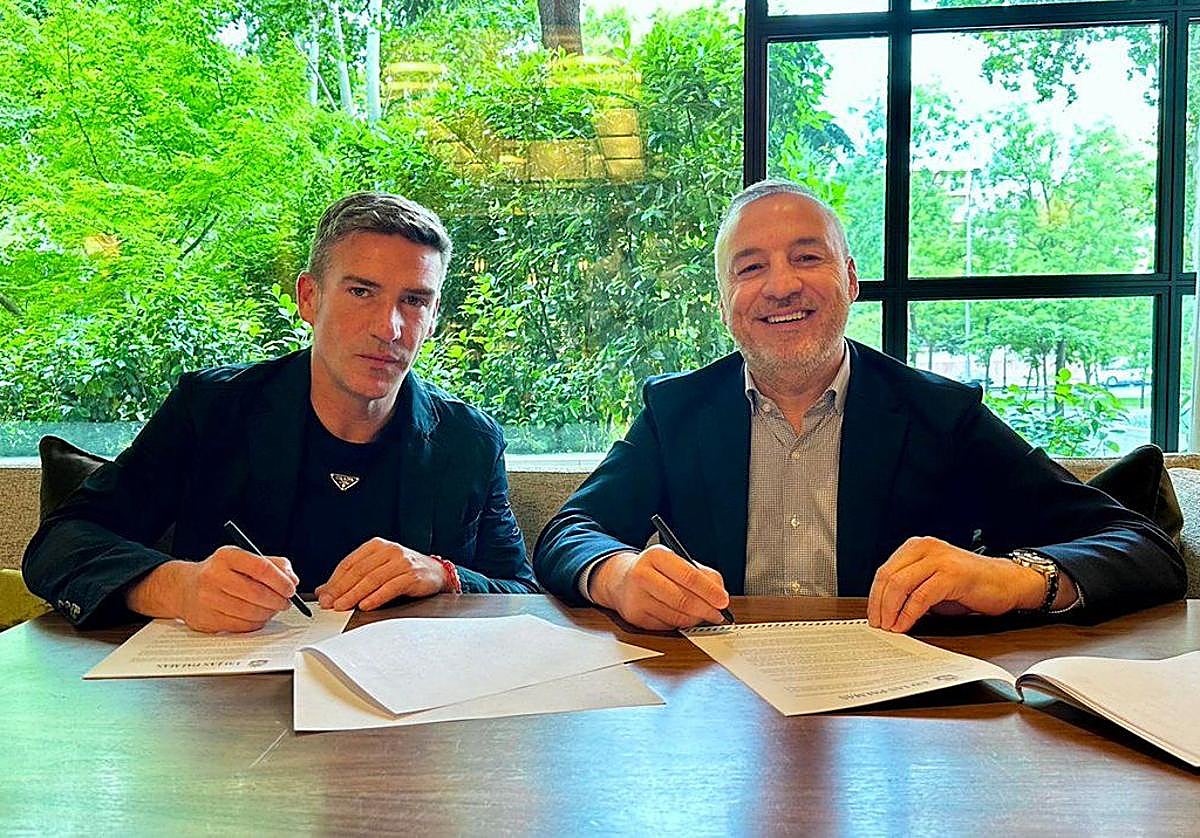 Luis Carrión con el presidente de Las Palmas.