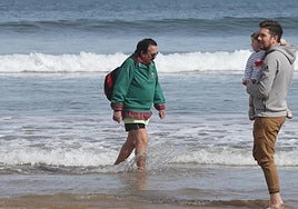 Casetas en la playa de San Lorenzo.
