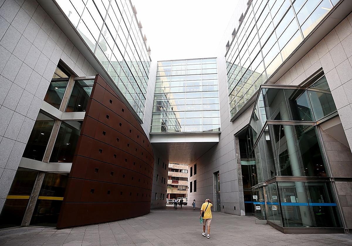 El juicio se ha celebrado este jueves en la Audiencia Provincial de Oviedo.