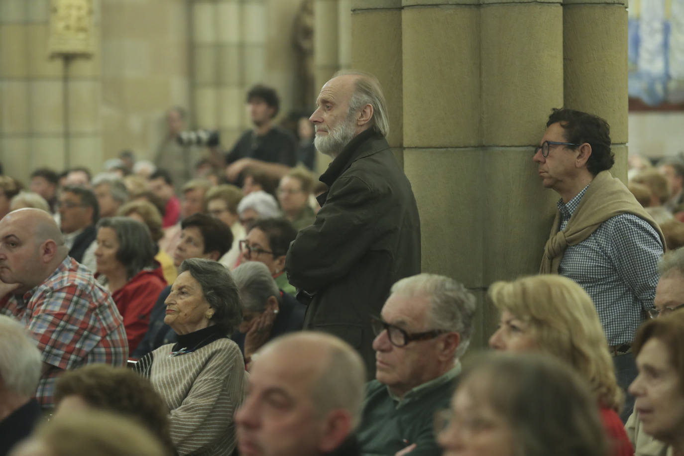 Gijón inicia los festejos por San Pedro con la bendición de las aguas