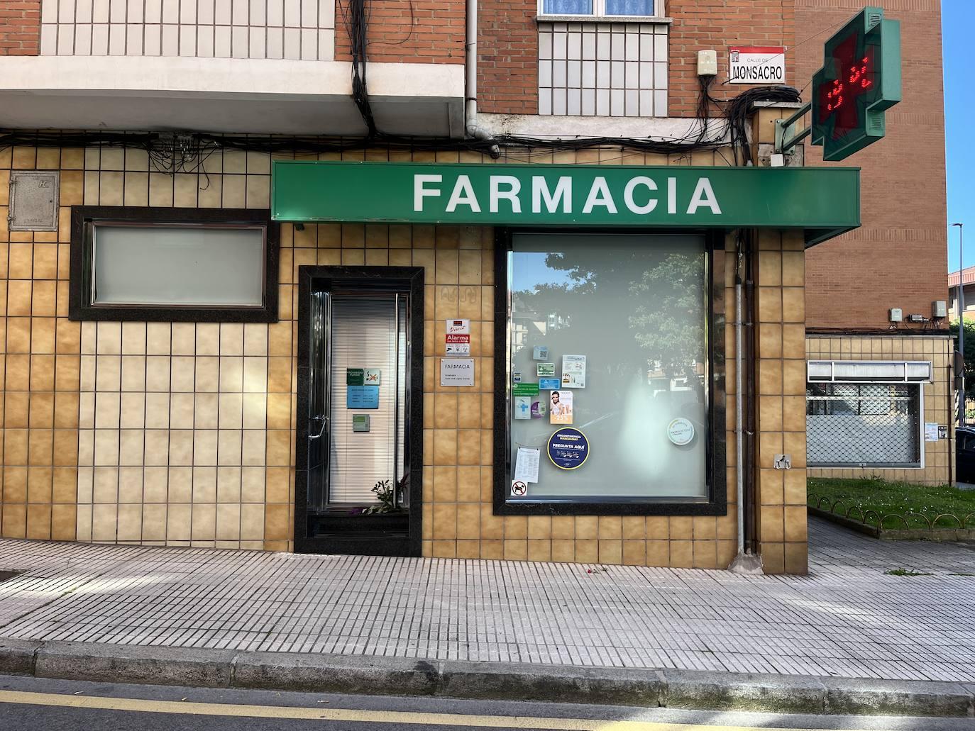 Farmacia de Nuevo Gijón de la que era propietario la víctima.