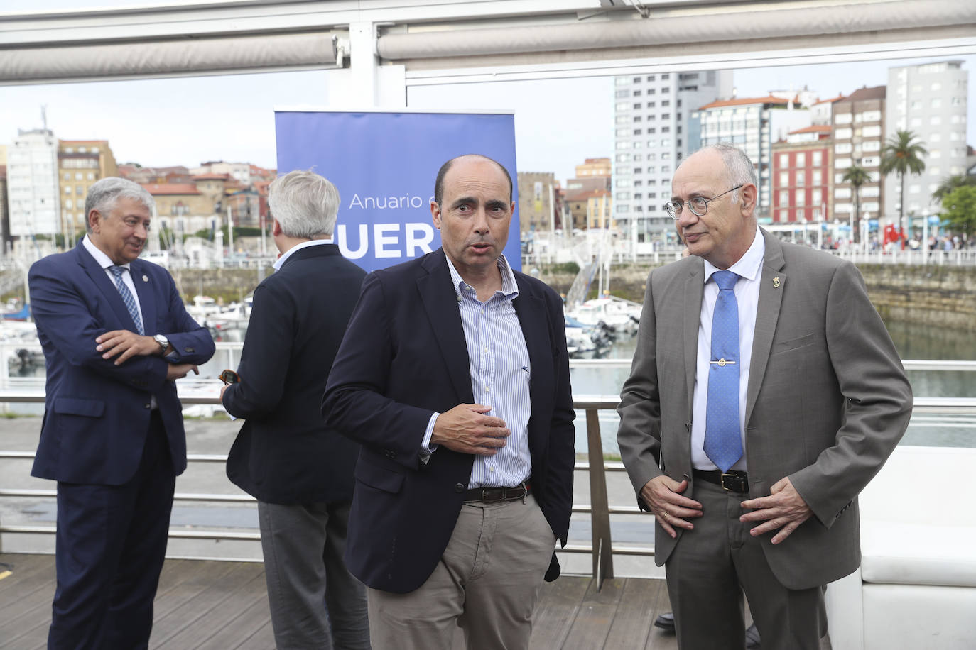 Así ha sido la presentación del anuario del Puerto de Gijón