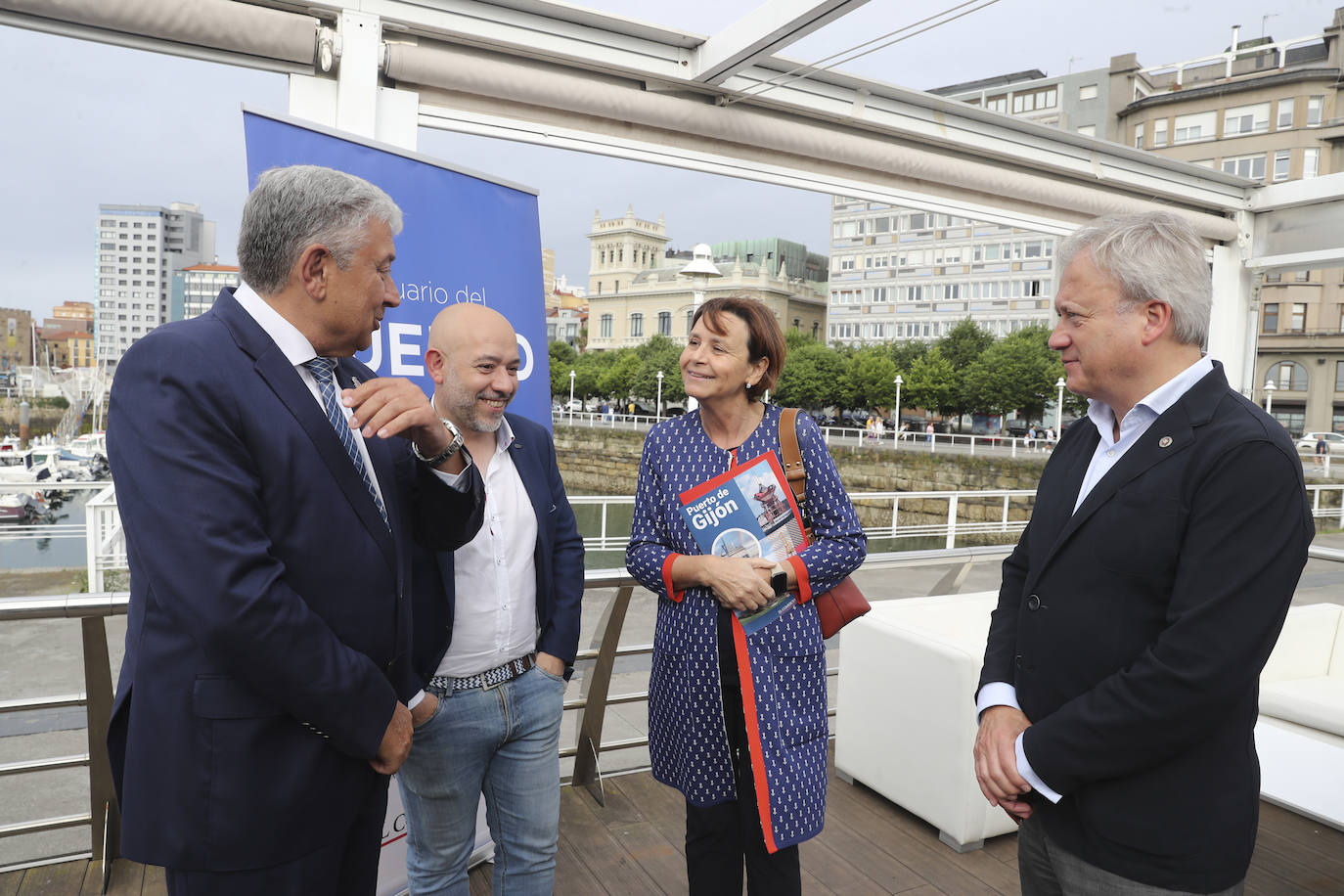 Así ha sido la presentación del anuario del Puerto de Gijón