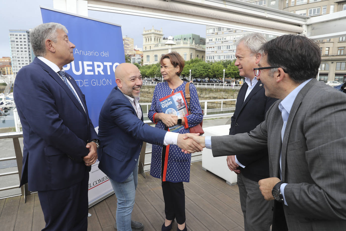 Así ha sido la presentación del anuario del Puerto de Gijón