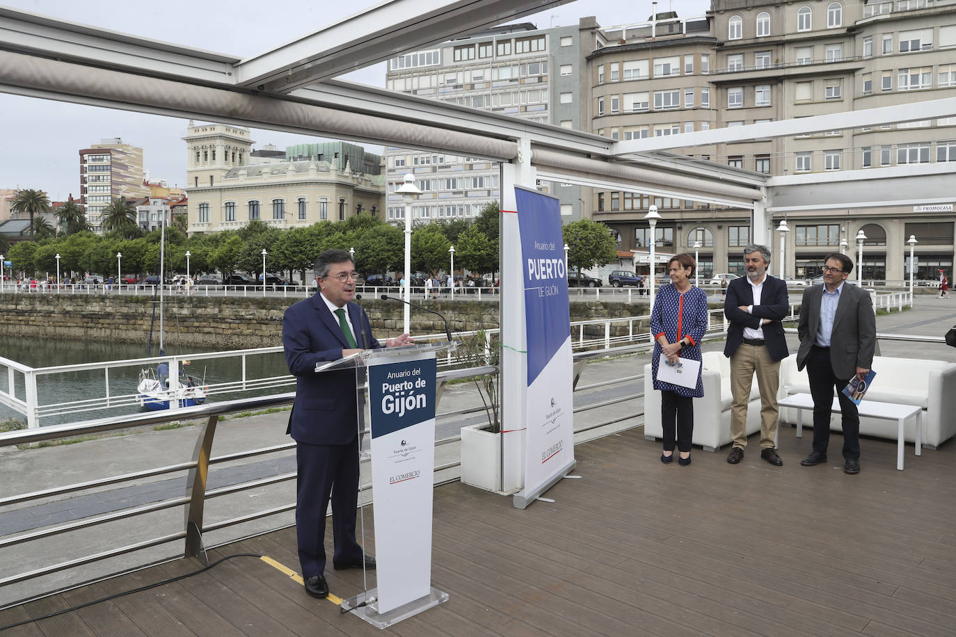 Así ha sido la presentación del anuario del Puerto de Gijón