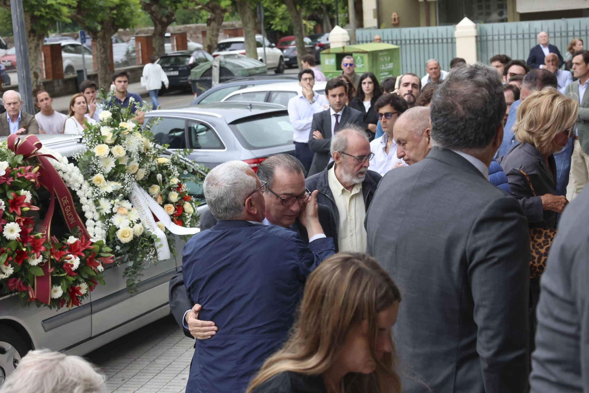 Triste adiós a Carlos Rodríguez de la Torre, «una buena persona y muy profesional»