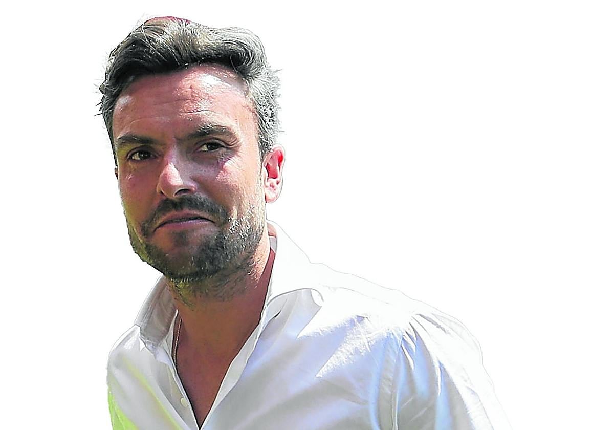 El reto de Albés: consolidarse en Gijón