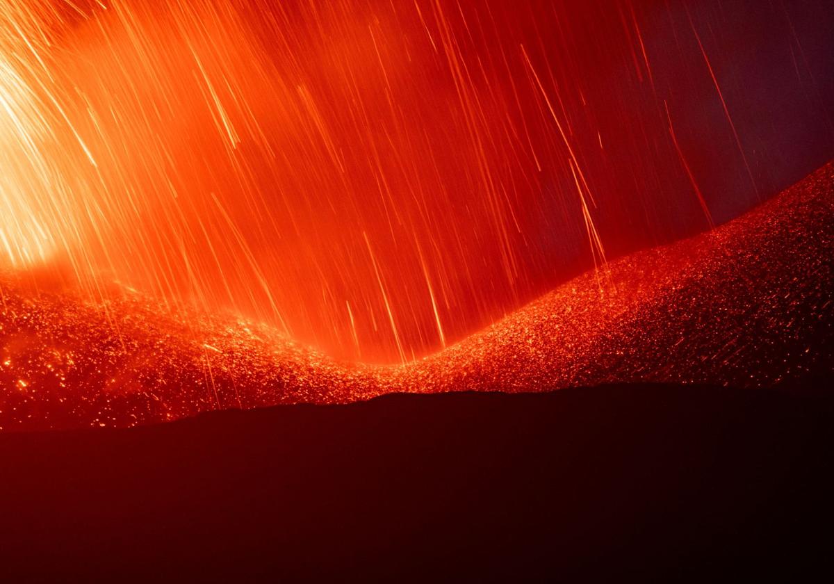El Etna es el mayor volcán activo de Europa.