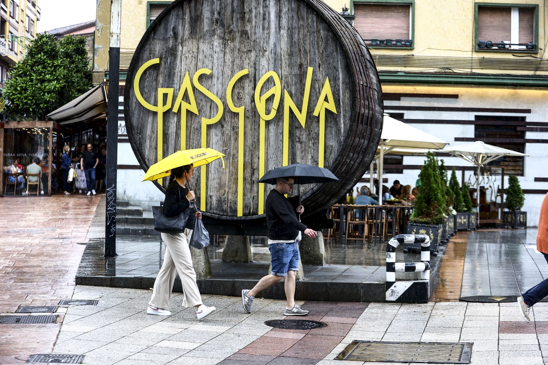 La lluvia &#039;acaba con el verano&#039; en Asturias