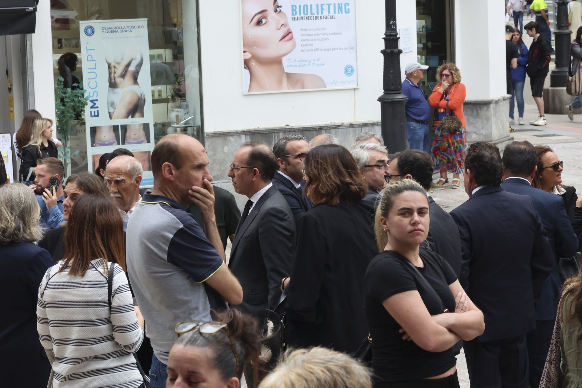 Multitudinario adiós en Oviedo a José Manuel Suárez Bocero