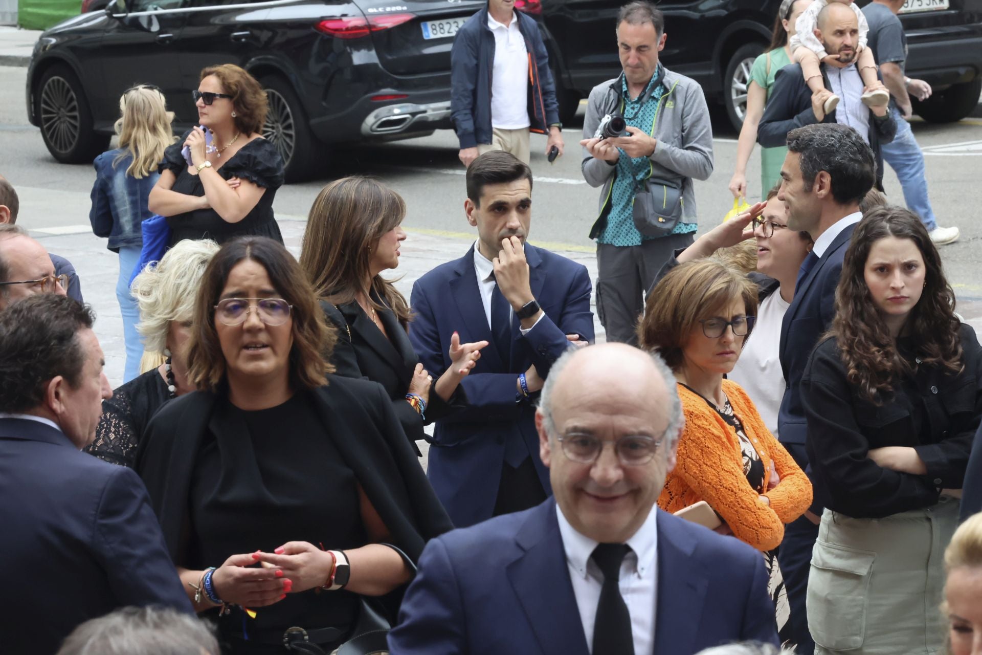 Multitudinario adiós en Oviedo a José Manuel Suárez Bocero