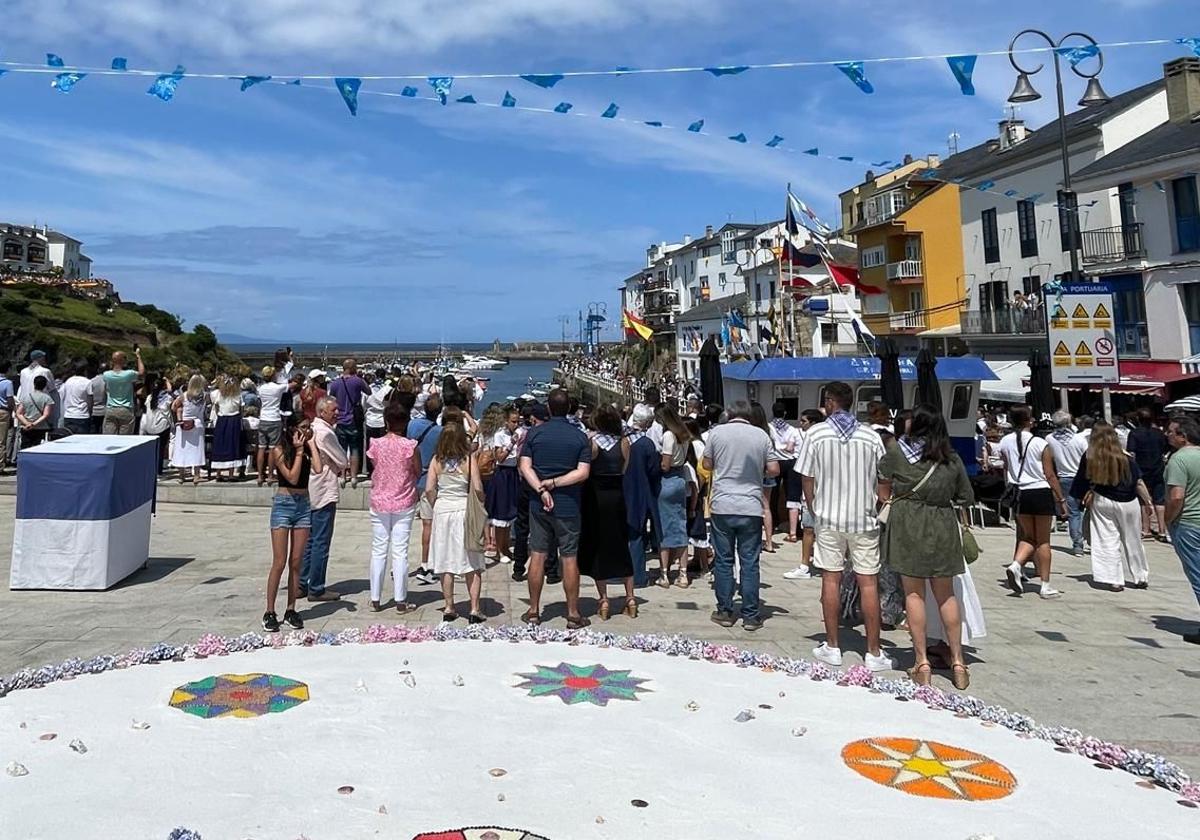 Tapia se engalana por el Carmen