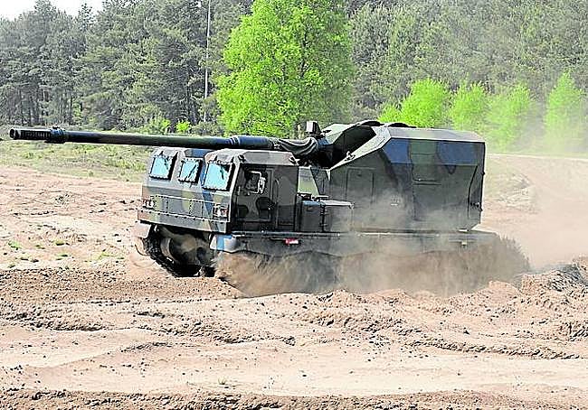 El modelo Donar, un Ascod con el módulo de artillería AGM. s. b. s.