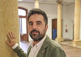 El comisionado, Alejandro Dorado Nájera, en Oviedo.