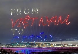 El colorido mensaje de despedida: 'De Vietnam a Gijón'.