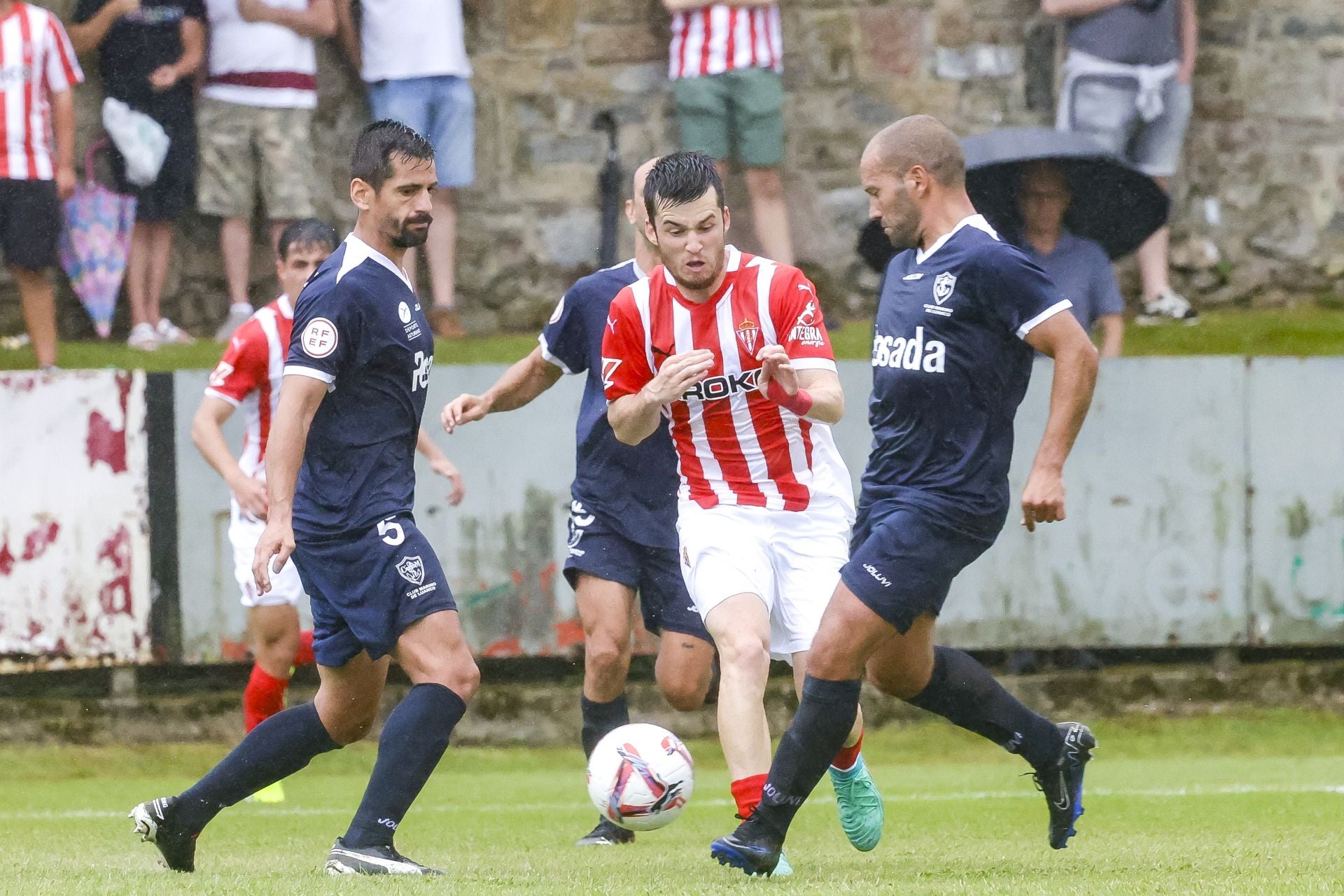 Las mejores imágenes del primer partido de la pretemporada del Sporting