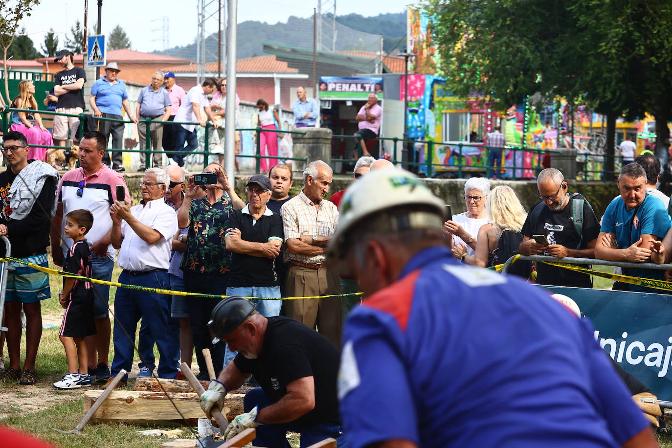 Tradición minera a concurso: las imágenes de la competición de entibadores