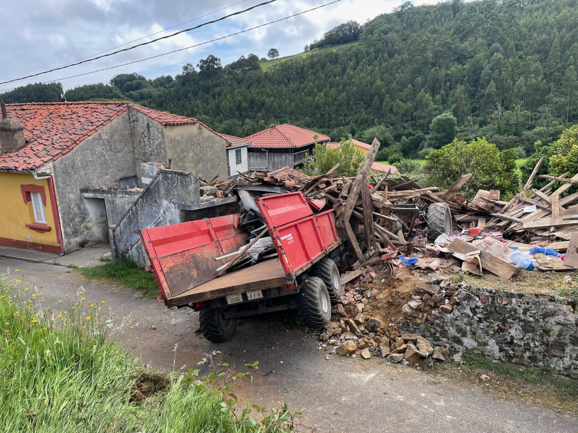 Tragedia en Arrojas: el fatal accidente con un tractor en el que murieron padre e hijo