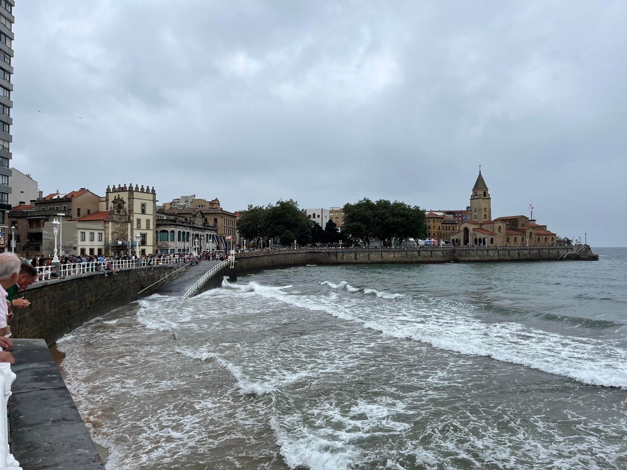 Festival Aéreo Internacional: Gijón disfruta del espectáculo en el cielo