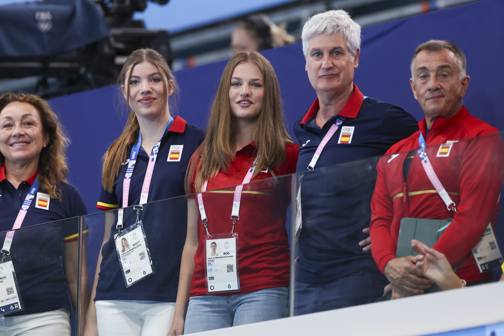 La princesa Leonor y la infanta Sofía, en los Juegos Olímpicos animando a España