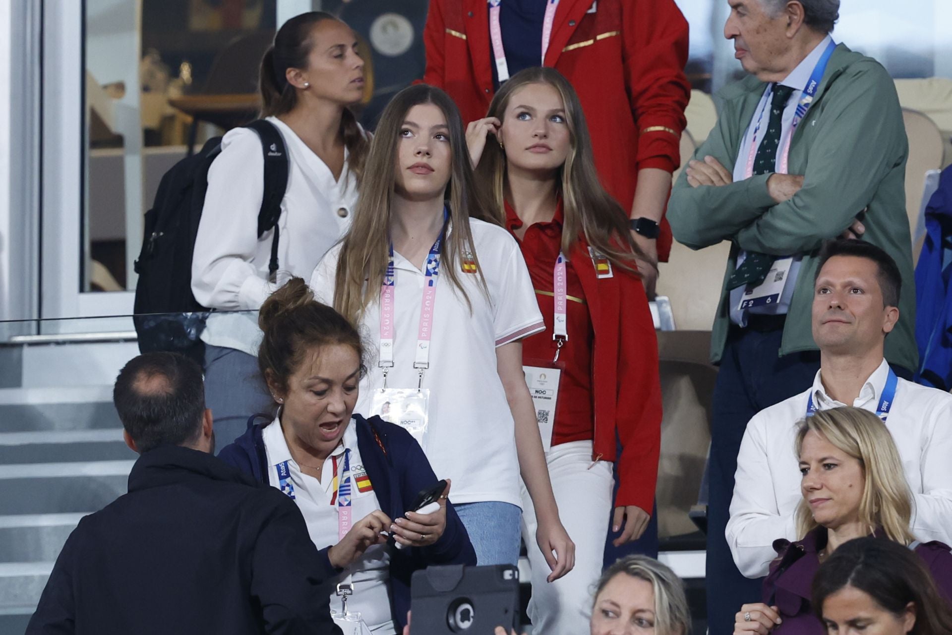 La princesa Leonor y la infanta Sofía, en los Juegos Olímpicos animando a España