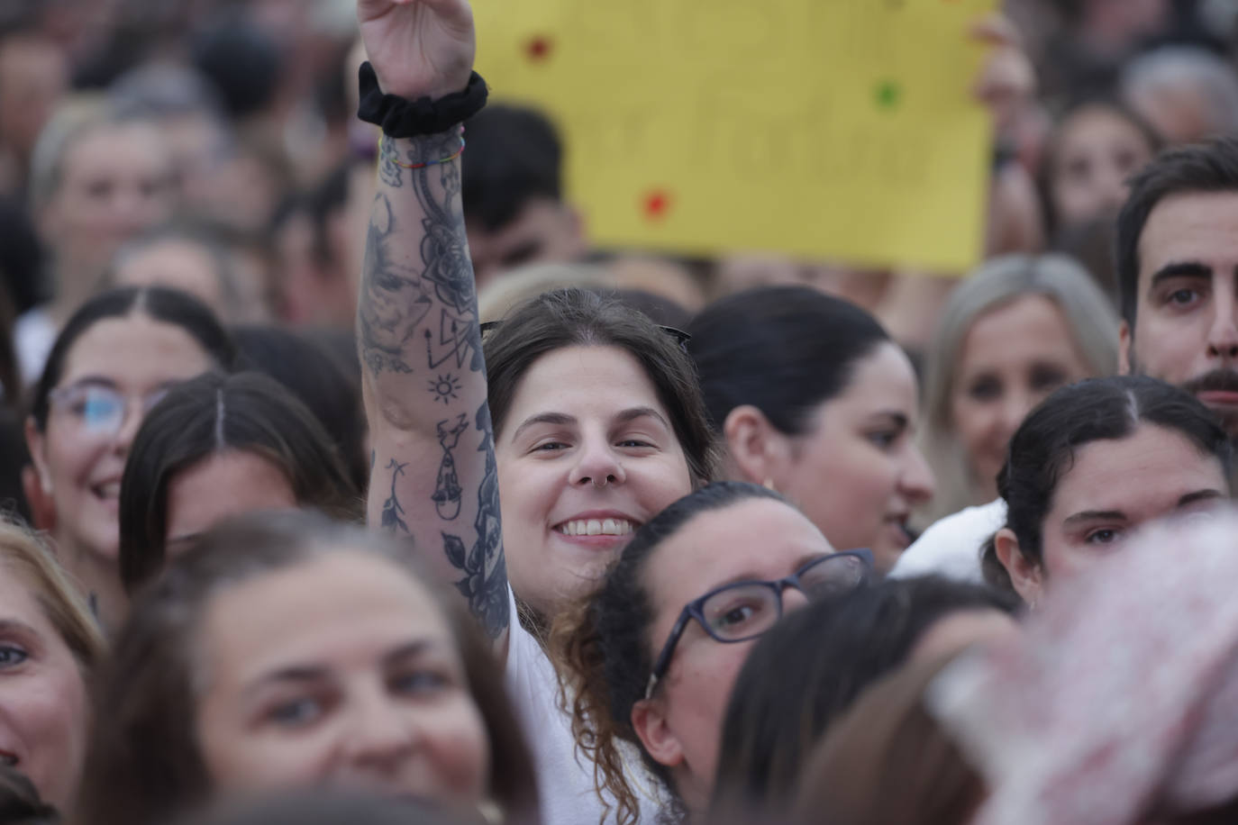 Melendi llena Gijón