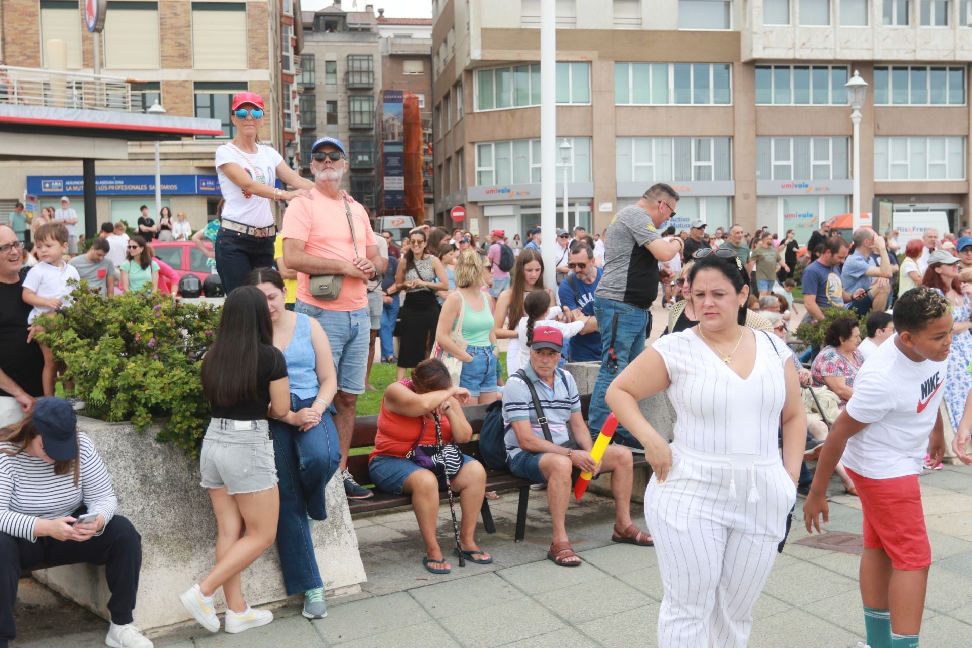 Gijón se vuelca con el Festival Aéreo