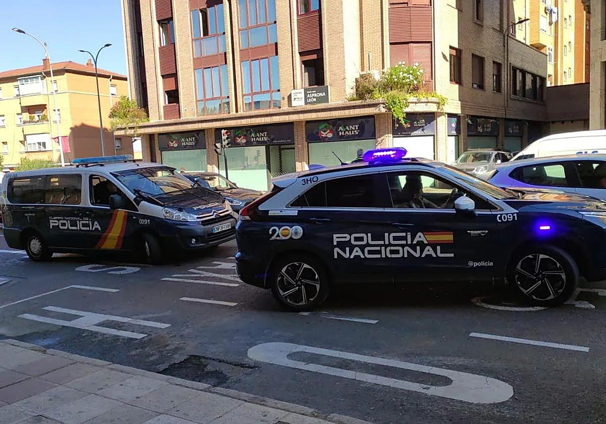 Imagen principal - Agentes en el hotel Riosol