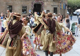 XLIII Festival de Música y Danza Popular