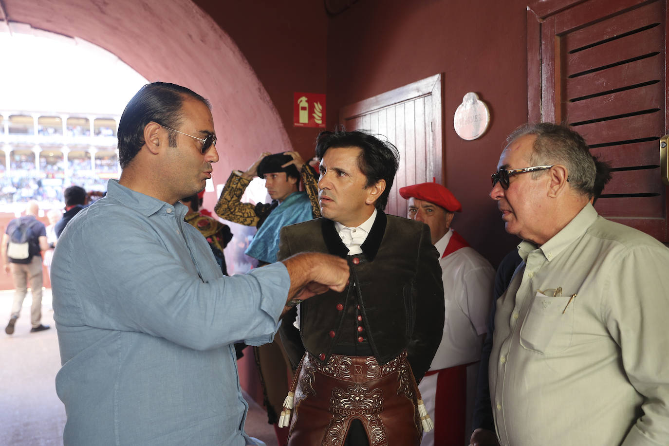 La primera tarde de toros en Gijón, en imágenes