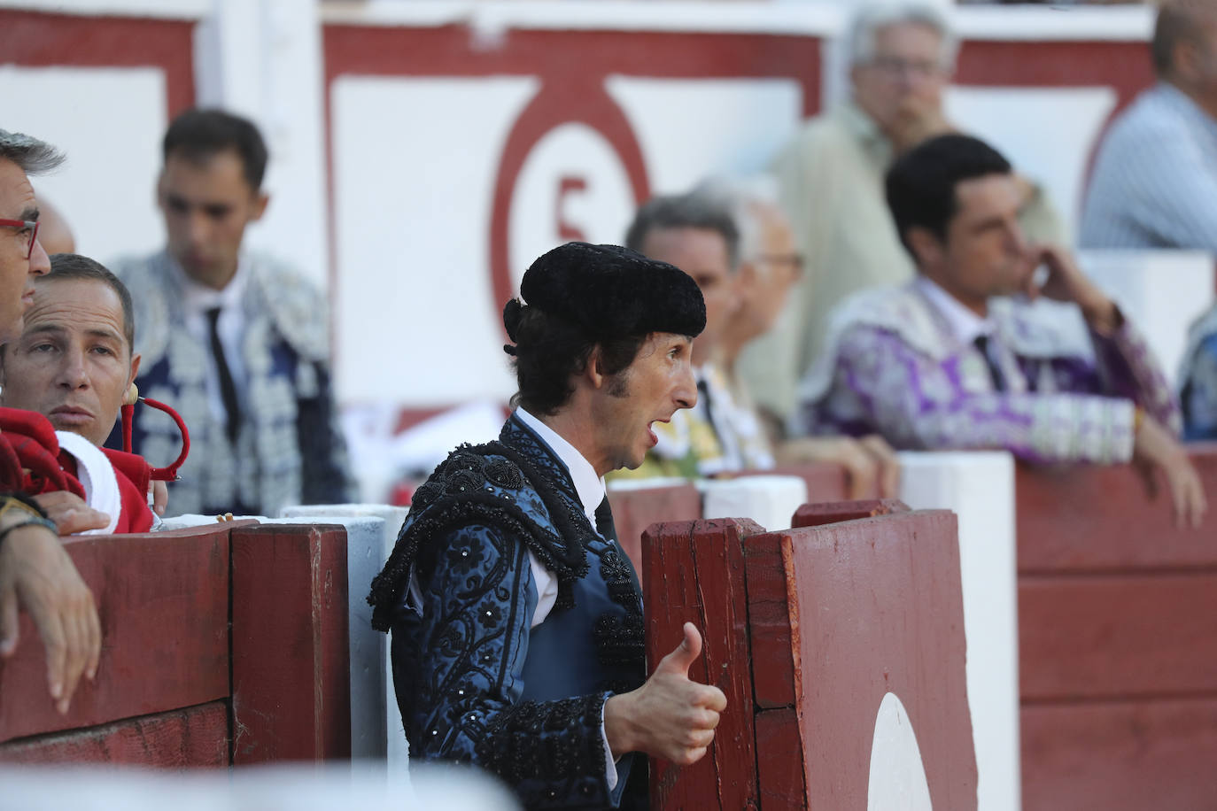 La primera tarde de toros en Gijón, en imágenes